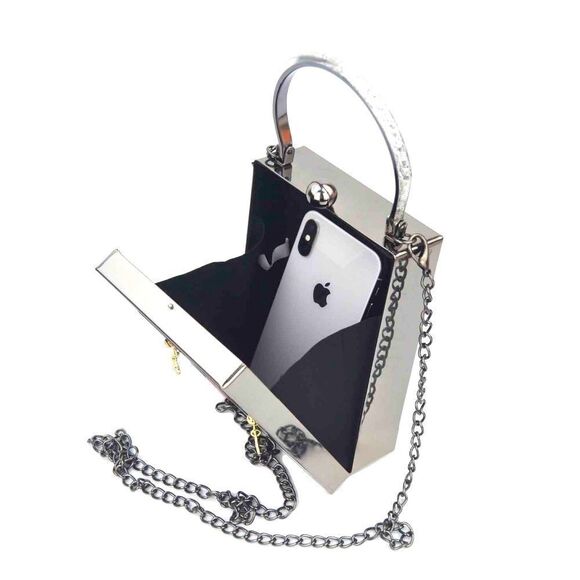 Lady Face Luxury Acrylic Evening Bag - Picture 5 of 12